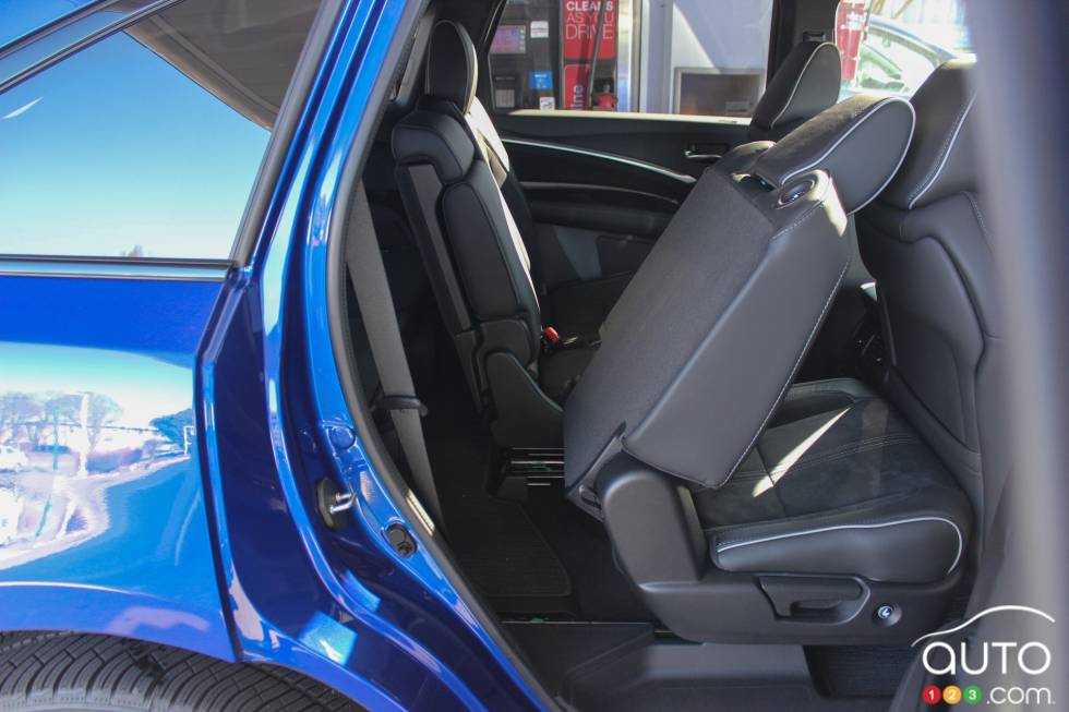 We drive the 2019 Acura MDX A-Spec