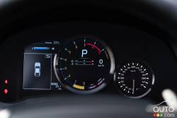 Instrumentation de la Lexus RC F 2015