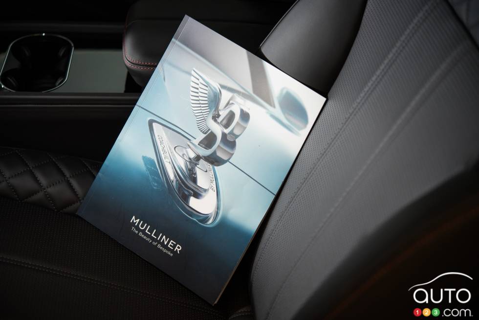 2017 Bentley Bentayga bespoke booklet