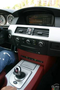 BMW M5 Sedan 2006
