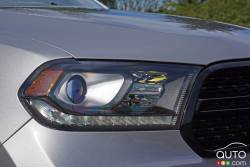 2016 Dodge Durango SXT headlight
