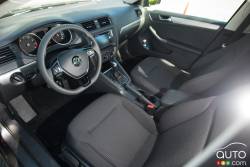 Habitacle du conducteur de la Volkswagen Jetta 1.4 TSI 2016