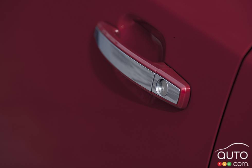 Door handle