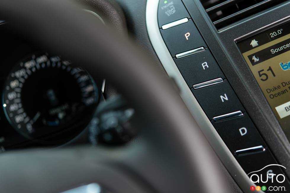 2016 Lincoln MKC Ecoboost AWD transmission controls