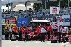 Dario Franchitti, Target Chip Ganassi Racing in pits