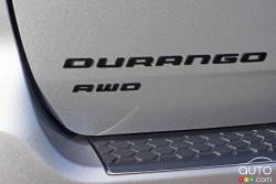 Écusson du modèle du Dodge Durango SXT 2016