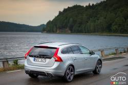 Volvo V60 R-Design - model year 2016