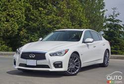 2016 Infiniti Q50s Red Sport front 3/4 view