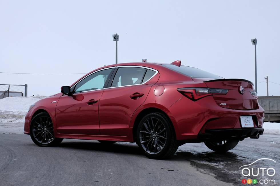 We test drive the 2019 Acura ILX A-Spec