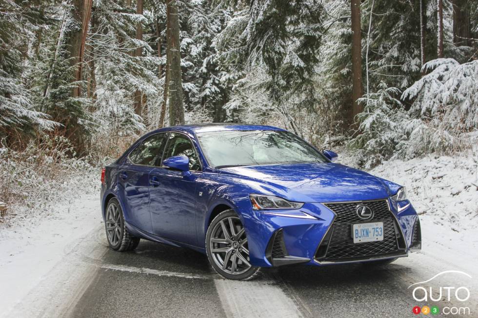 We test-drive the new 2019 Lexus IS 350