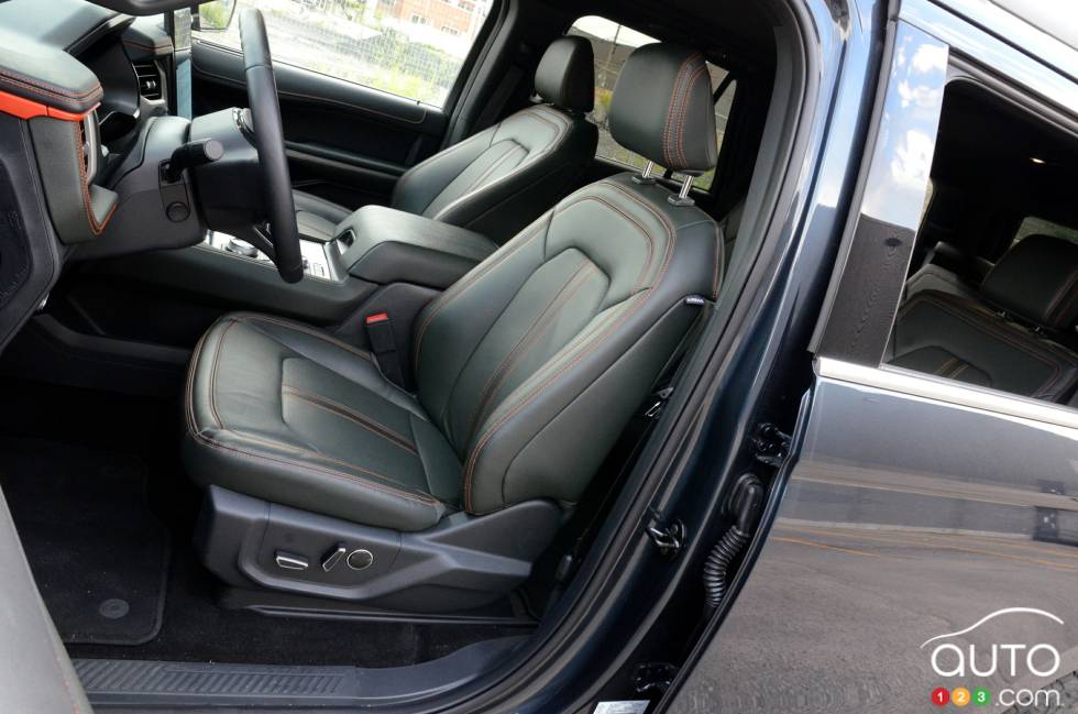 We drive the 2022 Ford Expedition Timberline