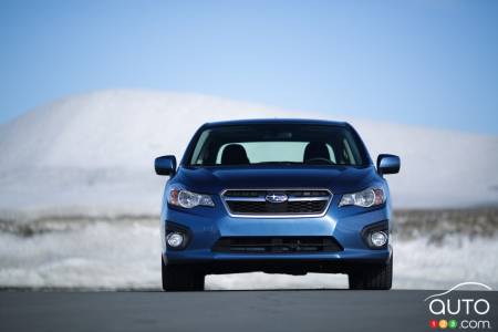 2014 Subaru Impreza 4-door Sport pictures