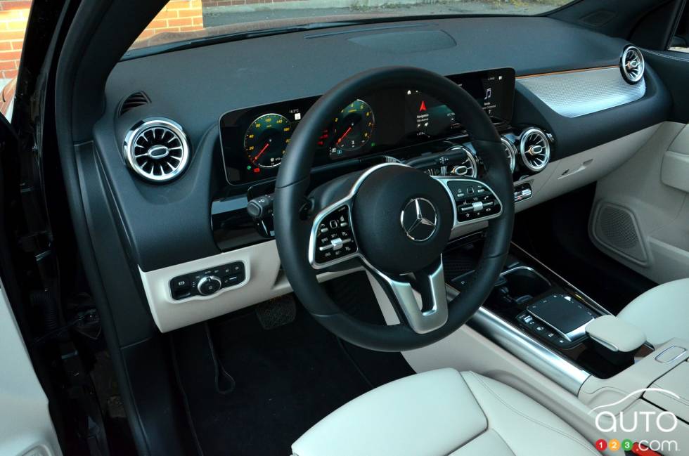 We drive the 2021 Mercedes-Benz GLA 250 4MATIC