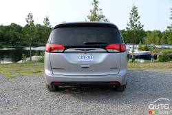 We drive the 2019 Chrysler Pacifica