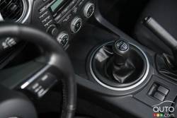 Pommeau de vitesse de la Mazda MX-5 2015