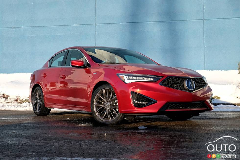 We test drive the 2019 Acura ILX A-Spec