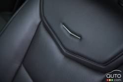 2016 Cadillac XT5 seat detail