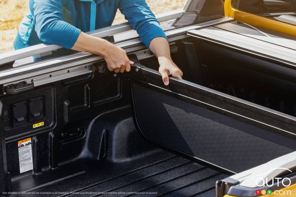 Introducing the 2023 Ford Ranger (global)