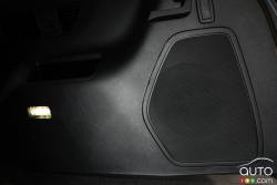 Détail du coffre du Ford Edge Titanium 2015