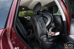 Détail intérieur de la Nissan Pathfinder Platinum AWD 2015
