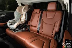 2015 Ford Edge Titanium rear seats