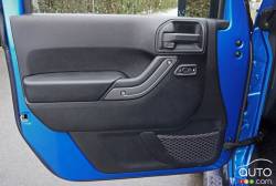 2016 Jeep Wrangler Sport S door panel