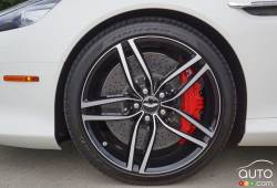 2016 Aston Martin DB9 GT Volante wheel