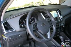 2016 Hyundai Tucson cockpit