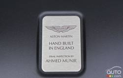 Détail du moteur de l'Aston Martin DB9 GT Volante 2016