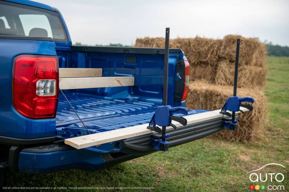 Introducing the 2023 Ford Ranger (global)