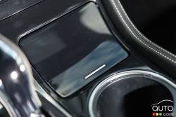 Détail intérieur de la Nissan Maxima Platinum 2015