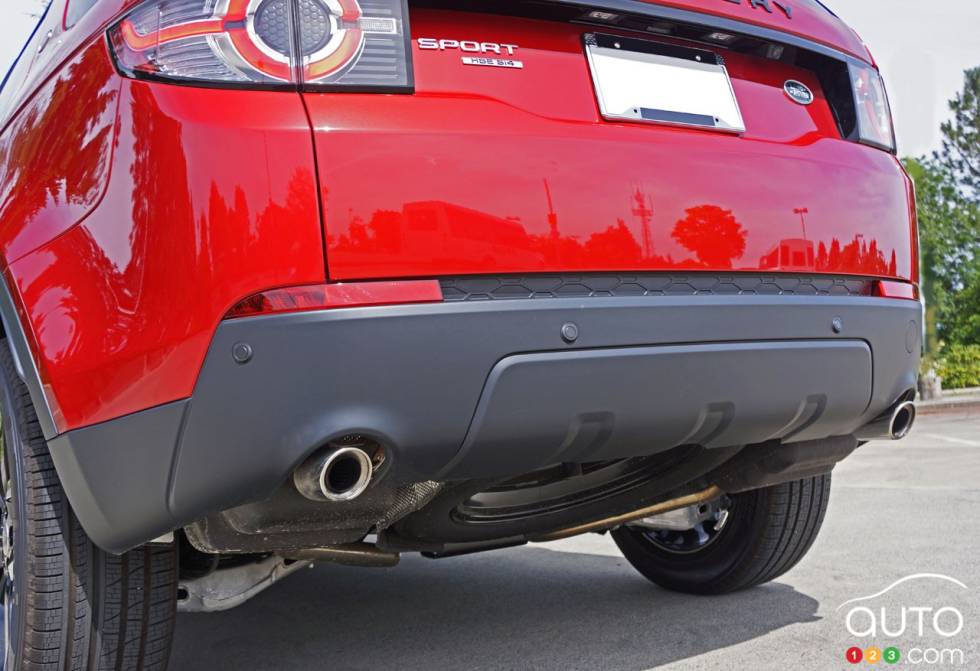 2016 Land Rover Dicovery Sport HSE exhaust