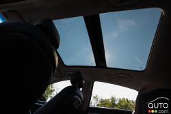 2016 Hyundai Elantra GT Limited panoramic sunroof