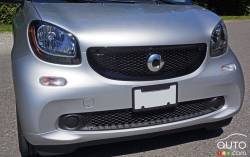 2016 Smart ForTwo Coupe Passion front grille