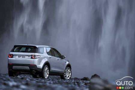 2015 Land Rover Discovery Sport pictures from Iceland