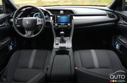 2017 Honda Civic Hatchback dashboard