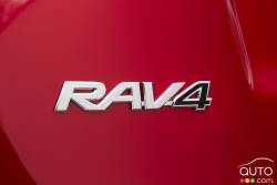 2016 Toyota RAV4 model badge