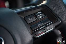 Boutton de contrôle des modes de conduite de la Subaru WRX Sport-Tech 2016