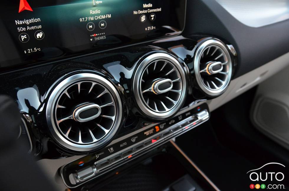 We drive the 2021 Mercedes-Benz GLA 250 4MATIC