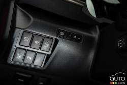 2015 Lexus RC F blind spot monitoring