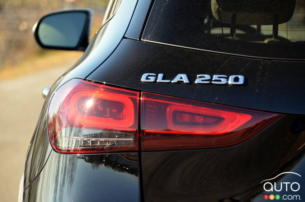 We drive the 2021 Mercedes-Benz GLA 250 4MATIC
