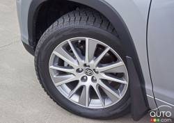 2016 Toyota Highlander XLE AWD wheel