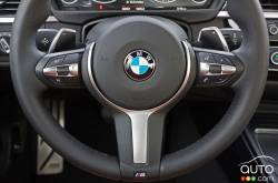 2016 BMW 340i xDrive steering wheel