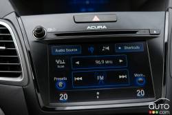 2016 Acura RDX Elite infotainement display
