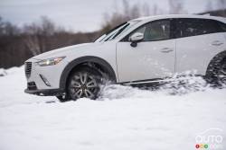 2016 Mazda CX-3 playing in the snow