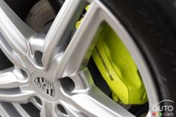 2015 Porsche Cayenne S E-Hybrid brake caliper