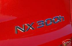 Écusson du modèle du Lexus NX 300h executive 2016
