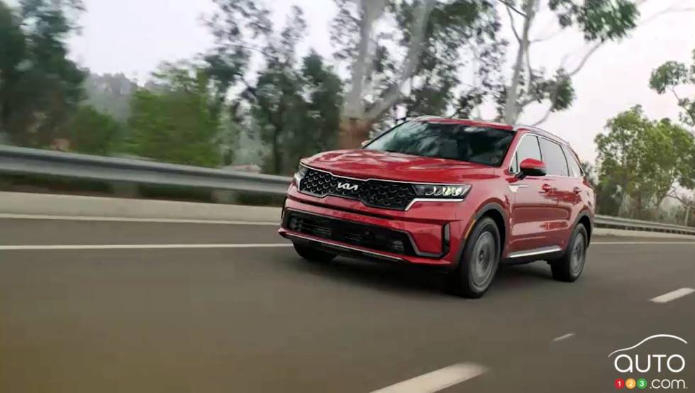 Introducing the 2023 Kia Sorento HEV