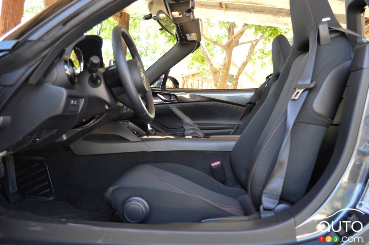 Mazda-MX-5-2016_008.JPG