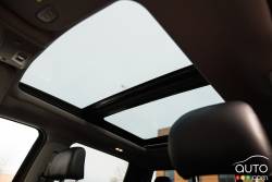 Toit ouvrant panoramique du Ford F-150 Lariat FX4 4x4 2016